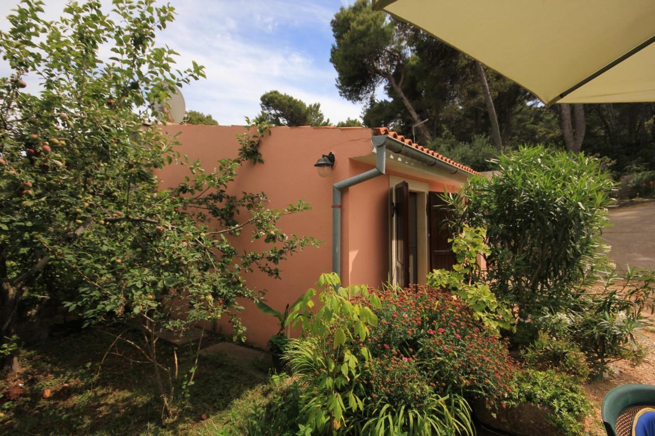 Apartments With A Parking Space Veli Losinj, Losinj - 8029 Exterior photo