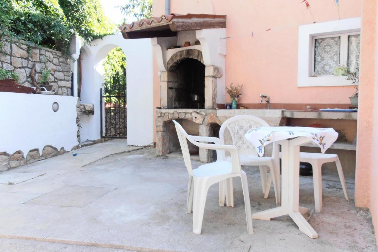 Apartments With A Parking Space Veli Losinj, Losinj - 8029 Exterior photo