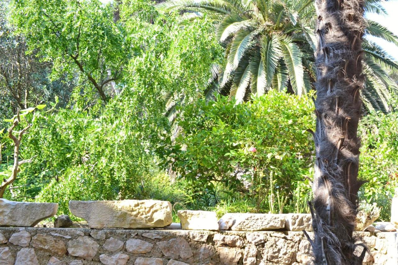 Apartments With A Parking Space Veli Losinj, Losinj - 8029 Exterior photo